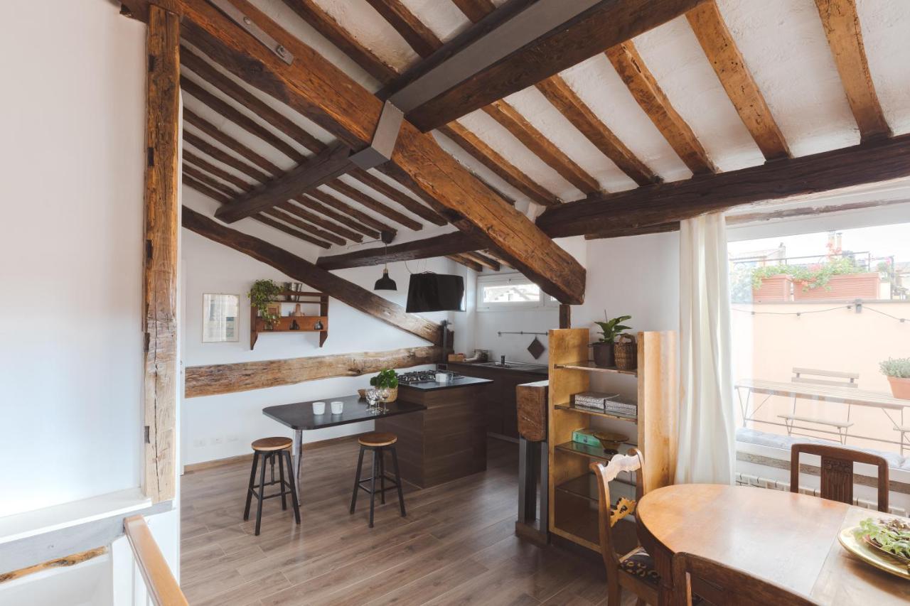 Amazing Penthouse With Terrace And Rooftop In Trastevere Rome Exterior photo
