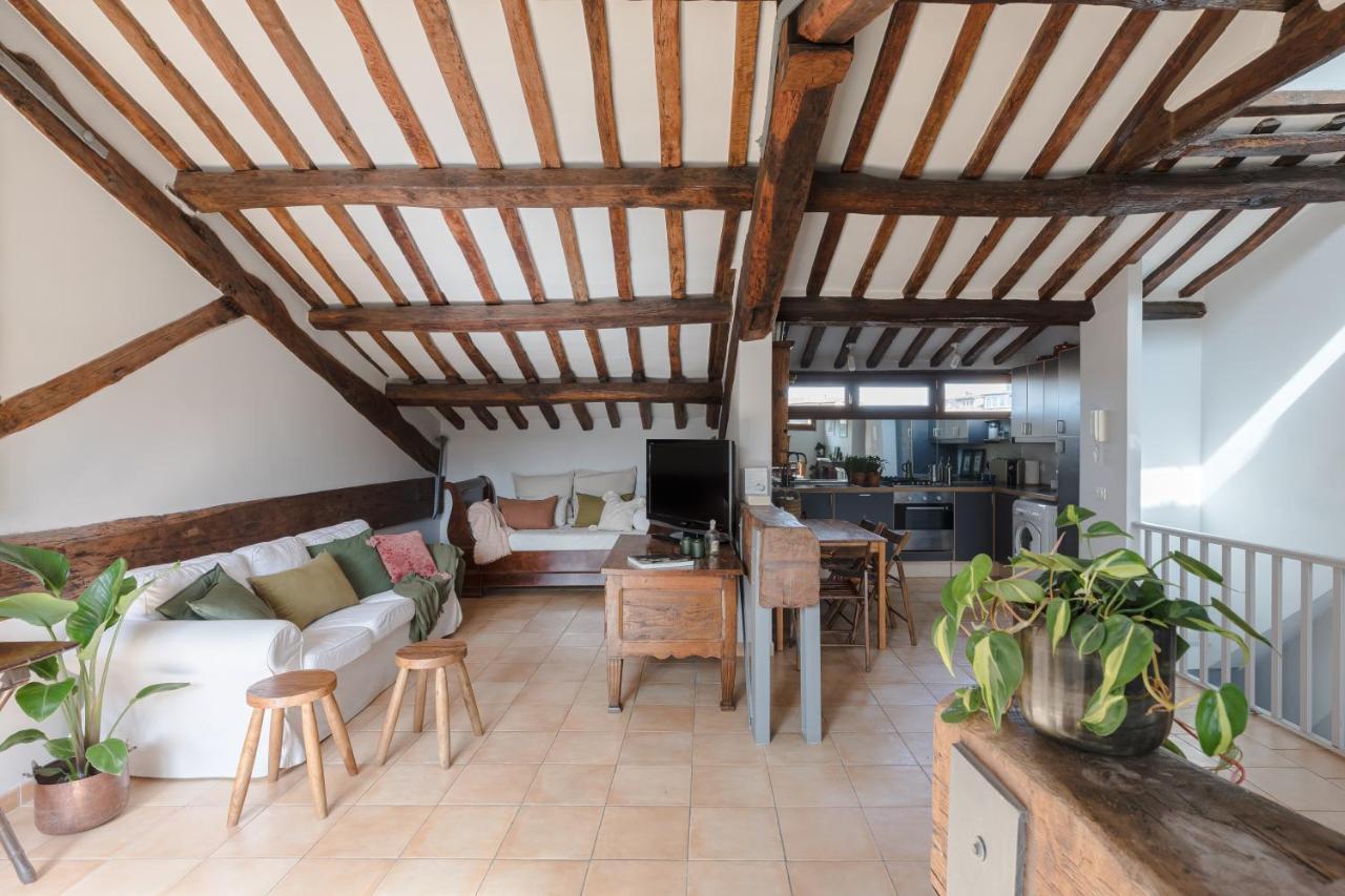 Amazing Penthouse With Terrace And Rooftop In Trastevere Rome Exterior photo